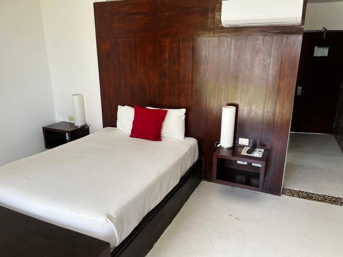 Le Reve By Mij - Beachfront Hotel (Adults Only) Playa del Carmen Exteriör bild