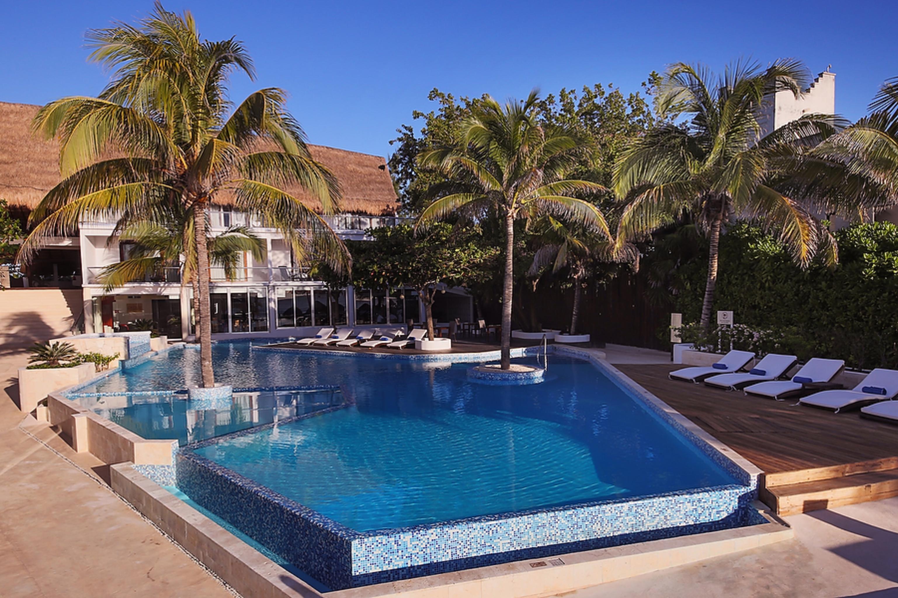 Le Reve By Mij - Beachfront Hotel (Adults Only) Playa del Carmen Exteriör bild