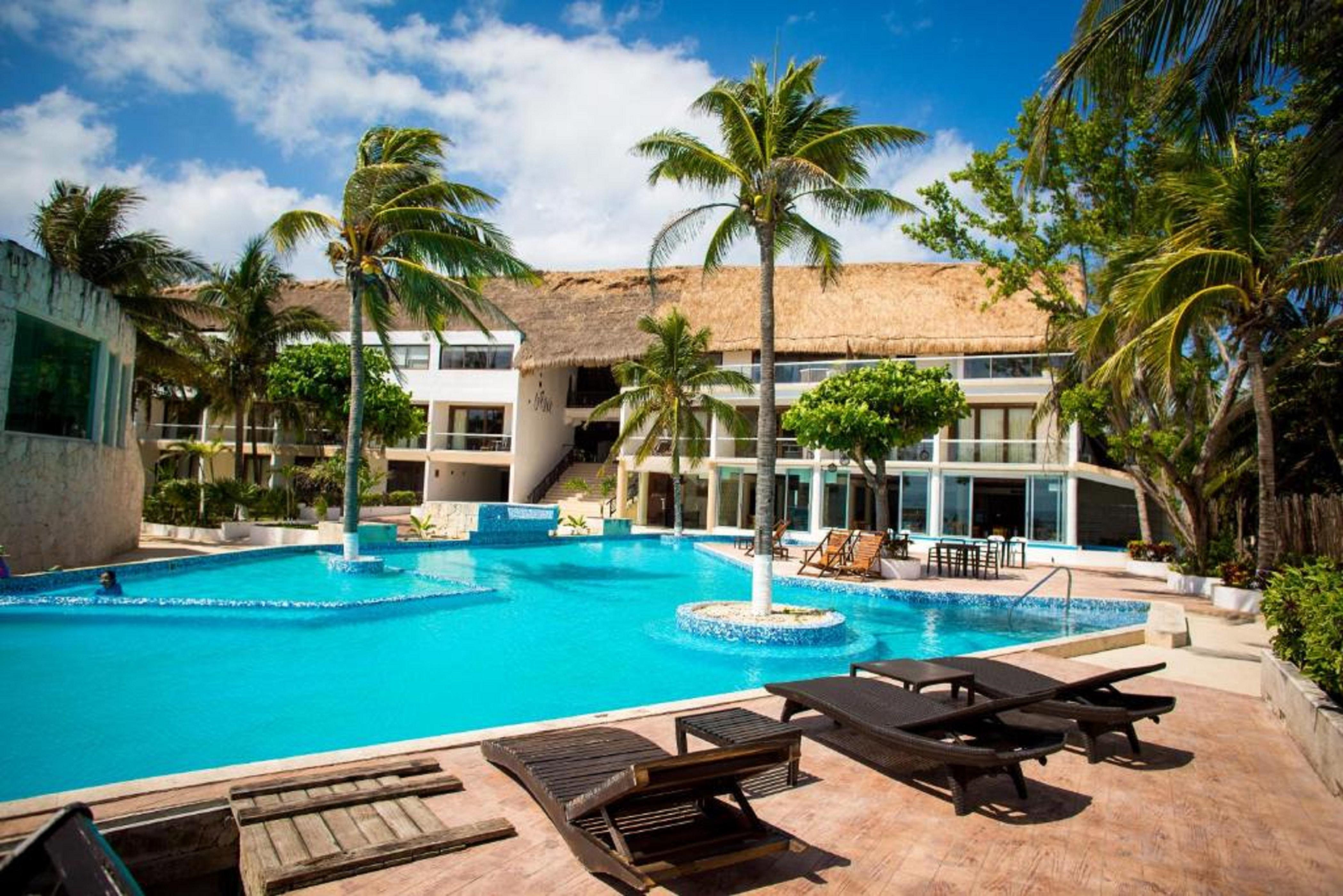 Le Reve By Mij - Beachfront Hotel (Adults Only) Playa del Carmen Exteriör bild